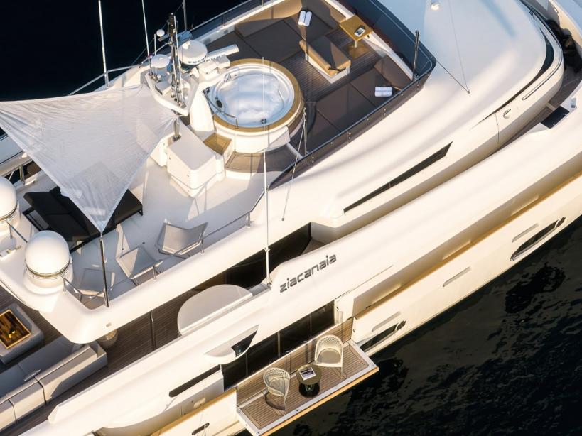 yacht Daloli