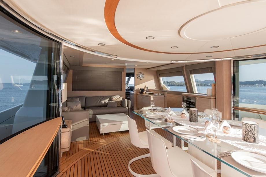 yacht Daloli