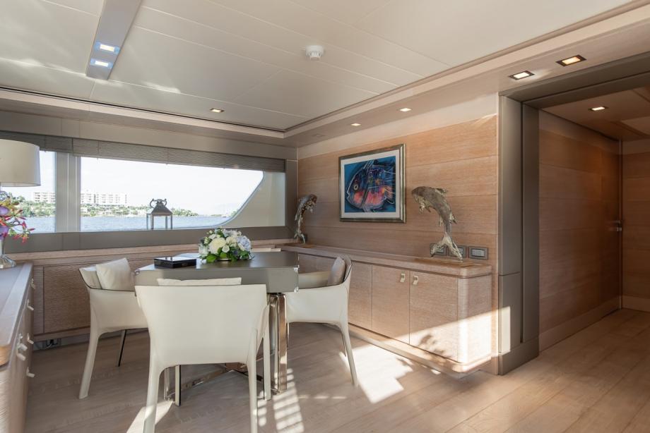 yacht Daloli