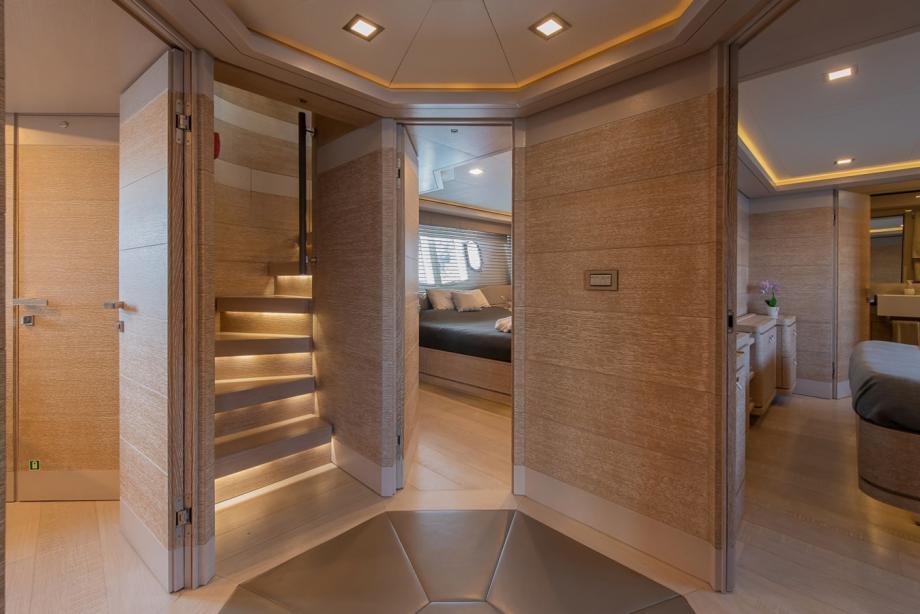 yacht Daloli