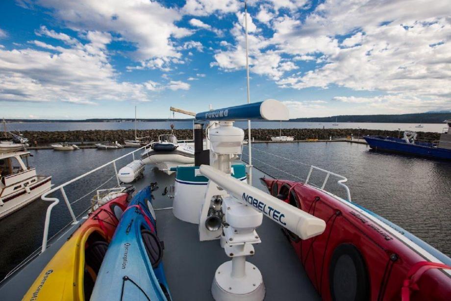 yacht Alaskan Legend