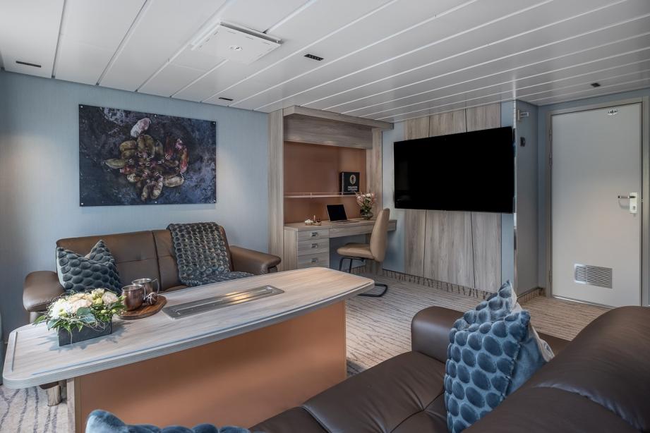 yacht Nansen Explorer
