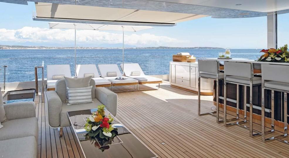 yacht Excellence V