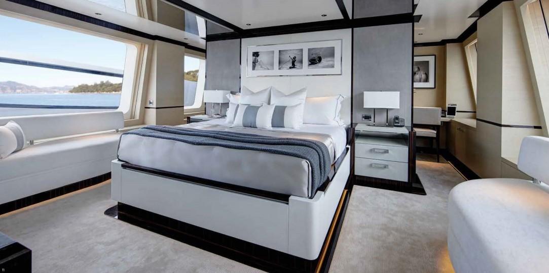yacht Excellence V