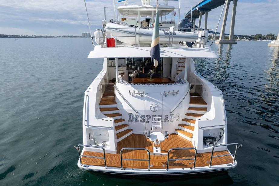 yacht Desperado