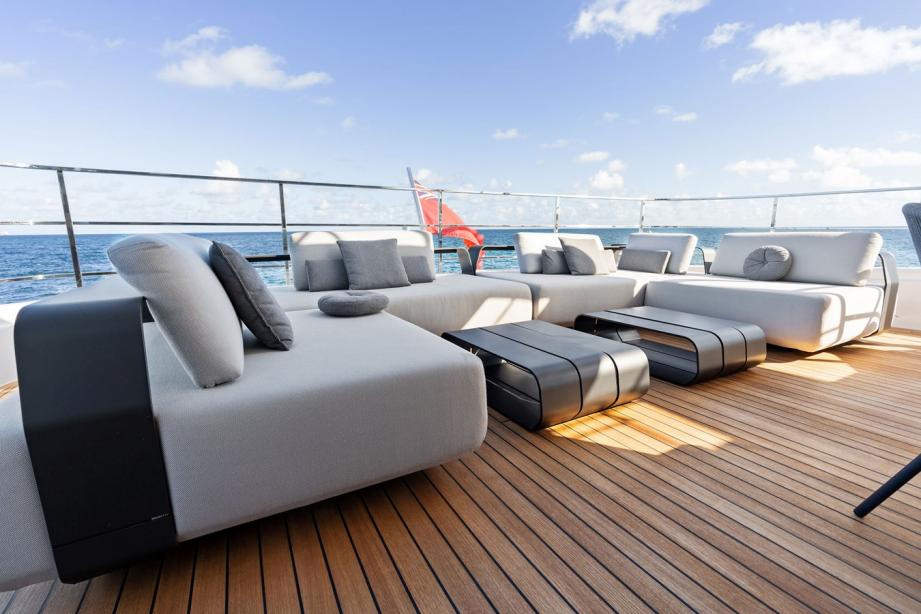 yacht Tito El Patron