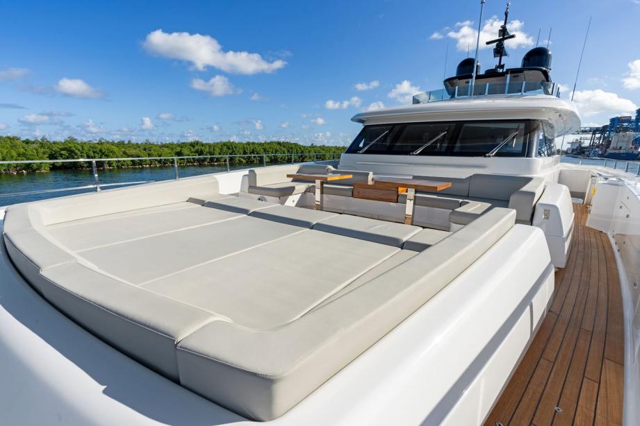 yacht Tito El Patron