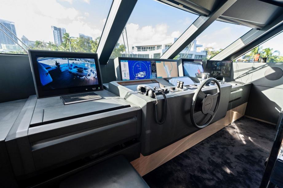 yacht Tito El Patron