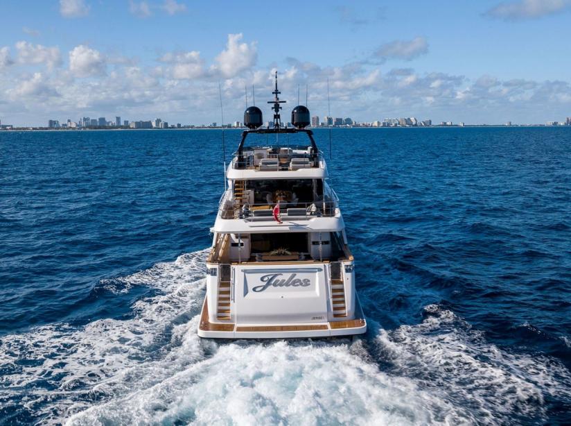 yacht Tito El Patron