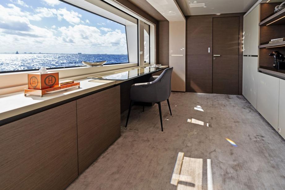 yacht Tito El Patron