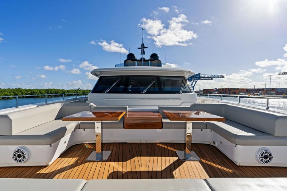 yacht Tito El Patron