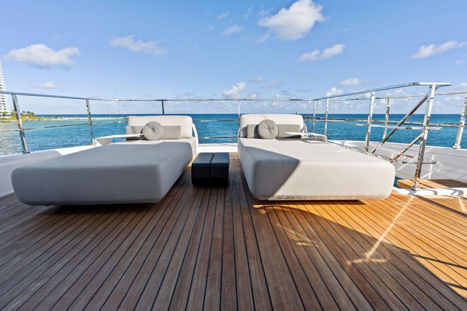 yacht Tito El Patron