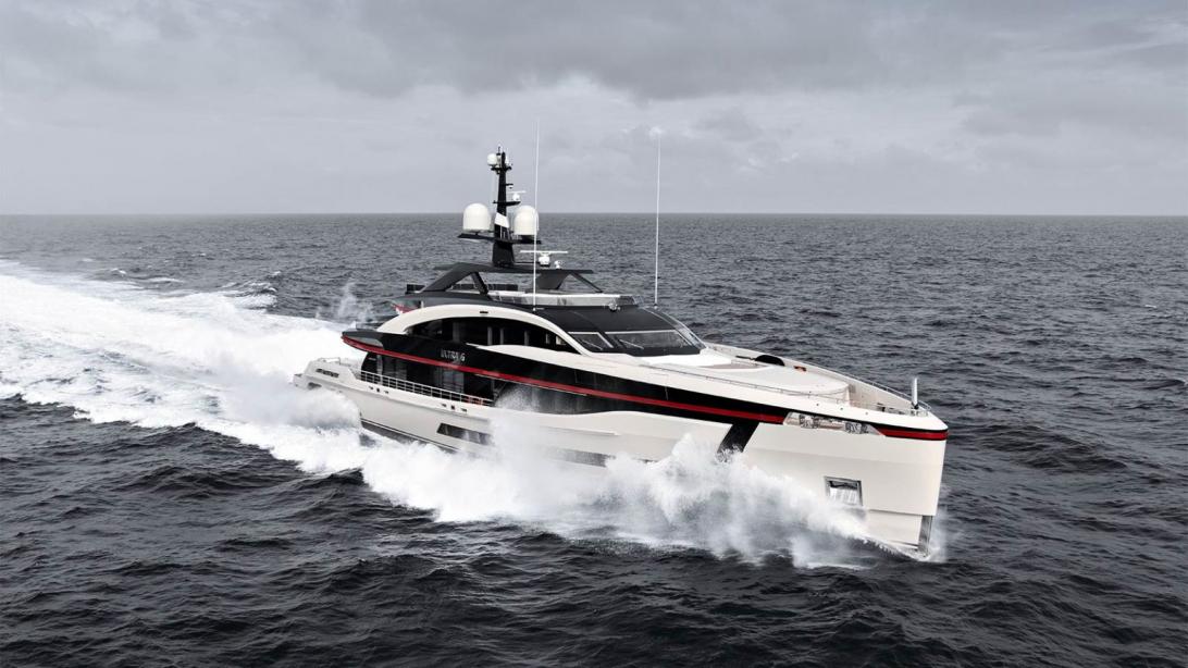 yacht Ultra G