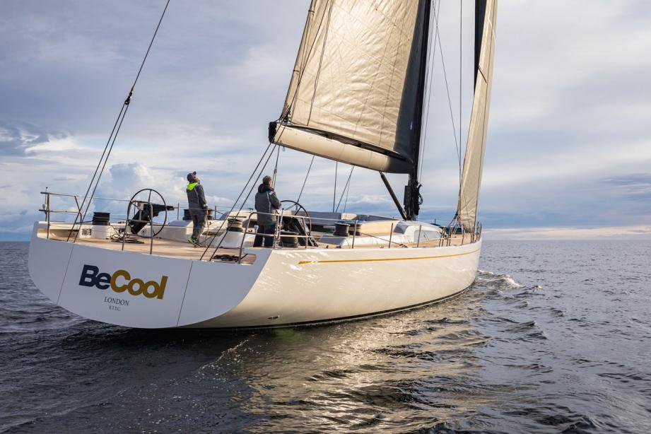 yacht Honey Ryder