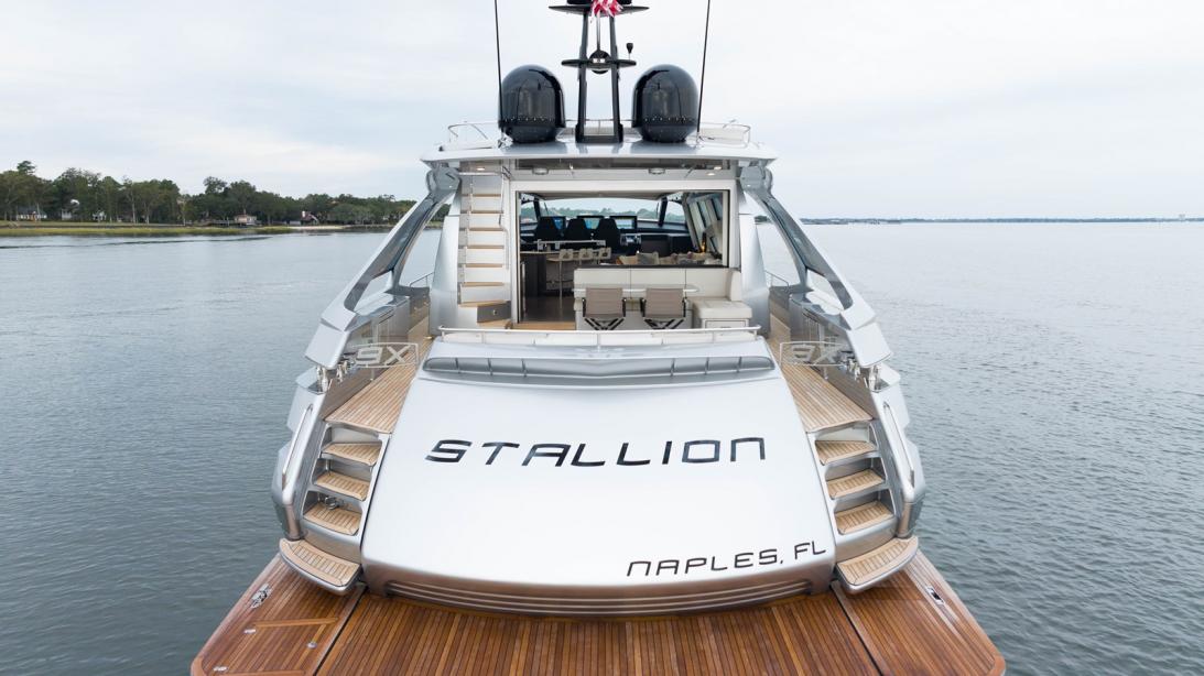 yacht Stallion