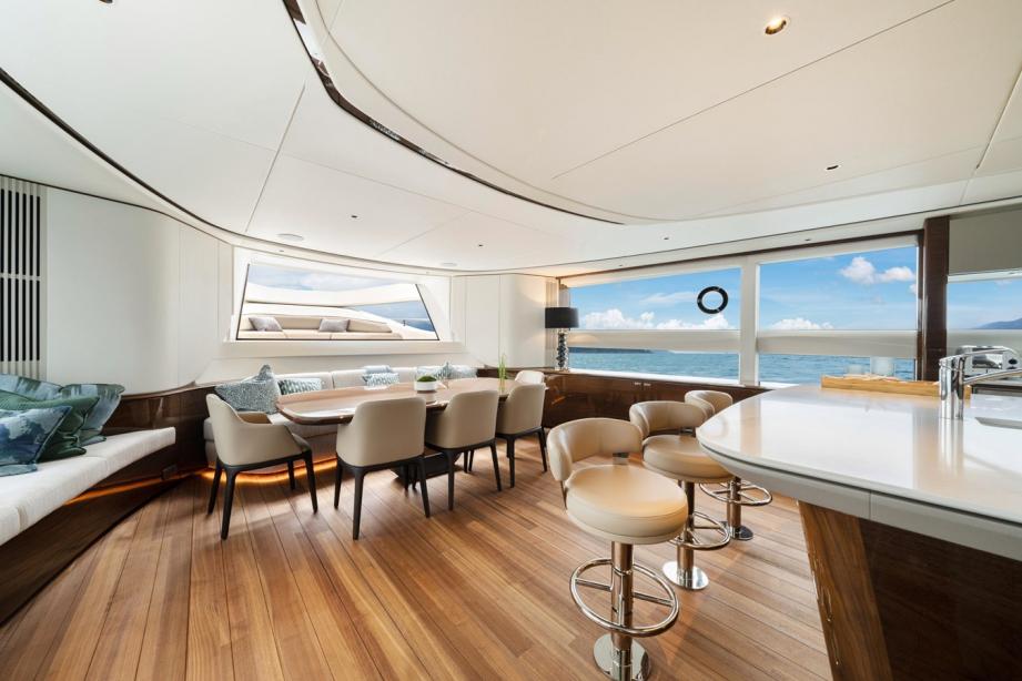 yacht Amelia
