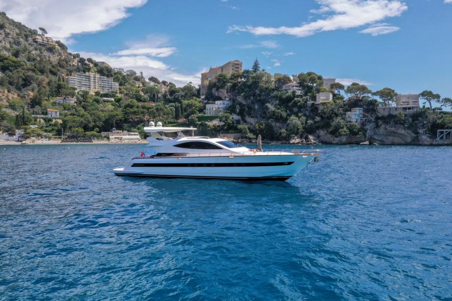 yacht Elegance of Cannes