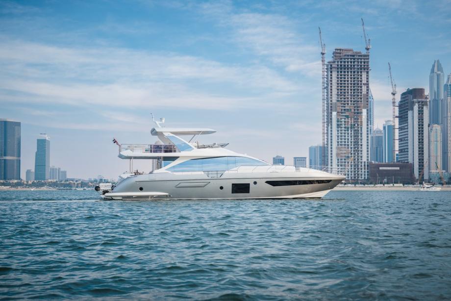 yacht Atlantis