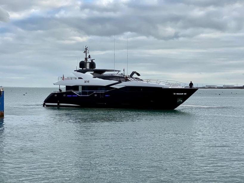 yacht Skye
