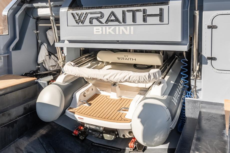 yacht Wraith