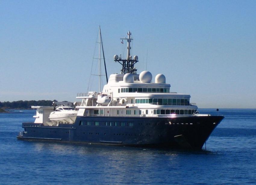 yacht Le Grand Bleu