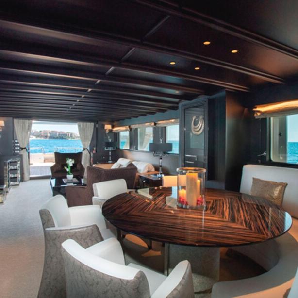 yacht Ra