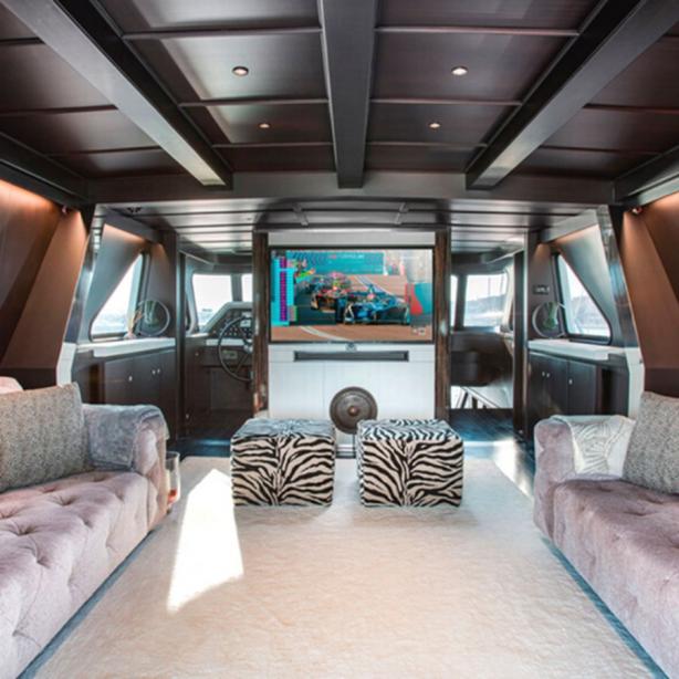 yacht Ra