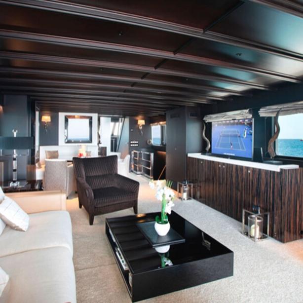 yacht Ra
