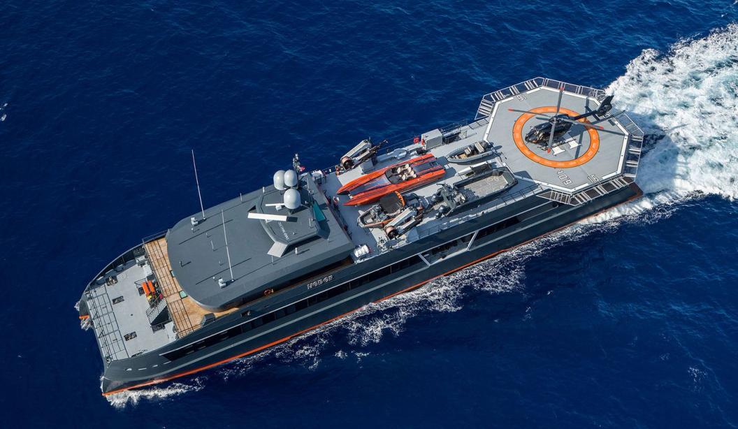 yacht Hodor