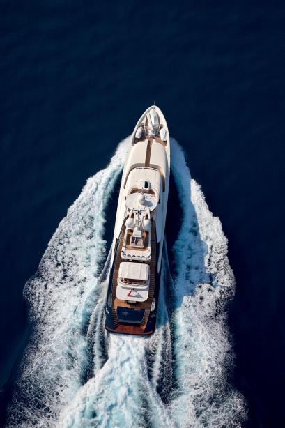 yacht Ledra