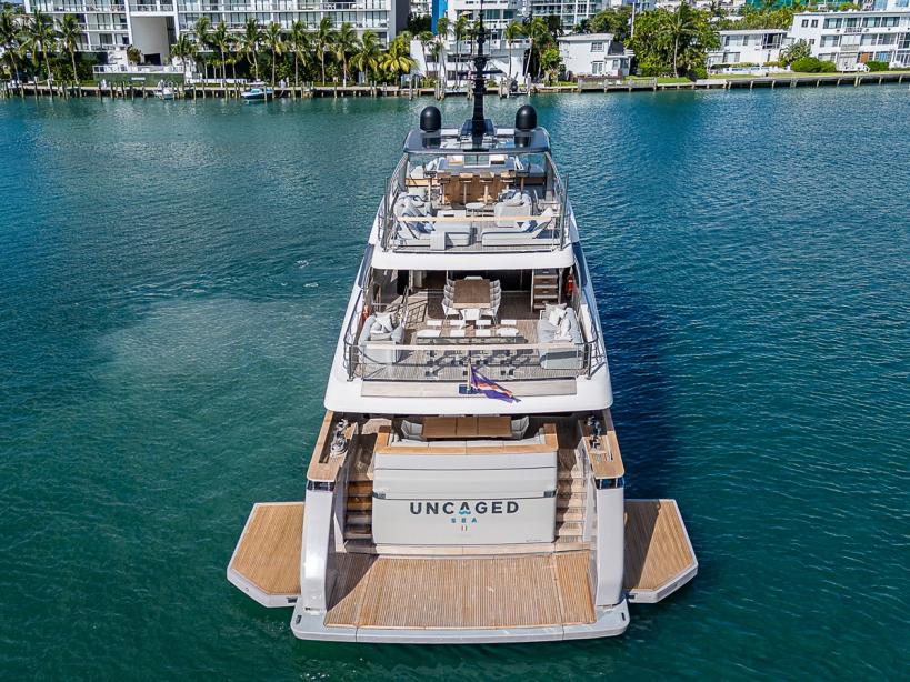 yacht The Wolf