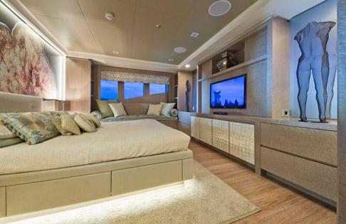 yacht Liberty
