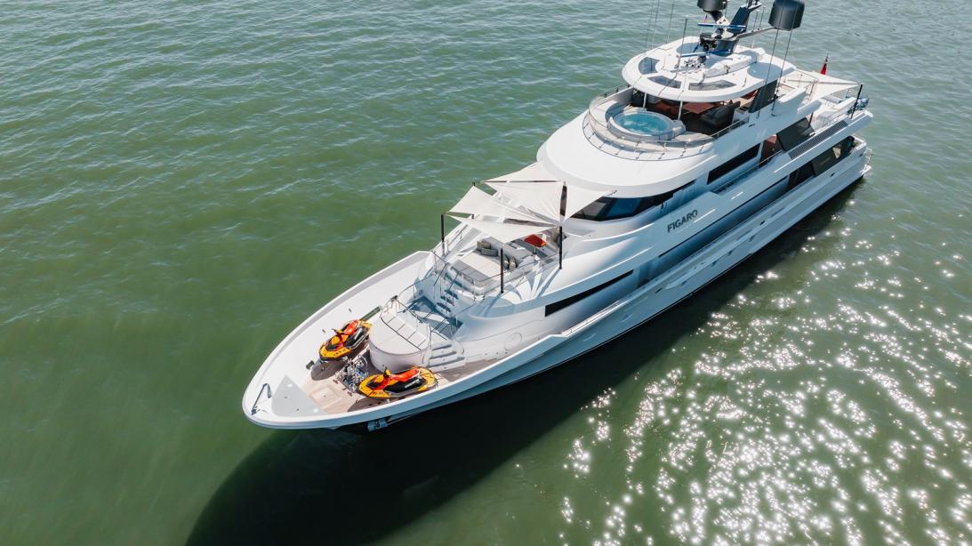 yacht Figaro