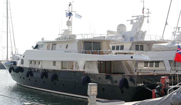 yacht Libra Y