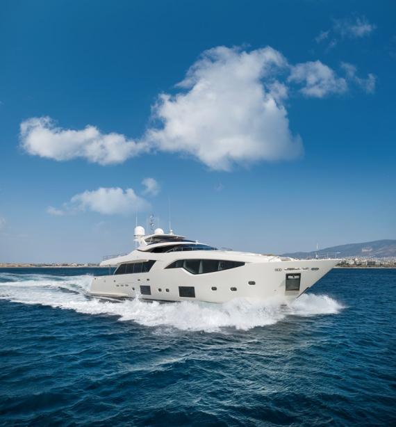 yacht Lady Dorothea