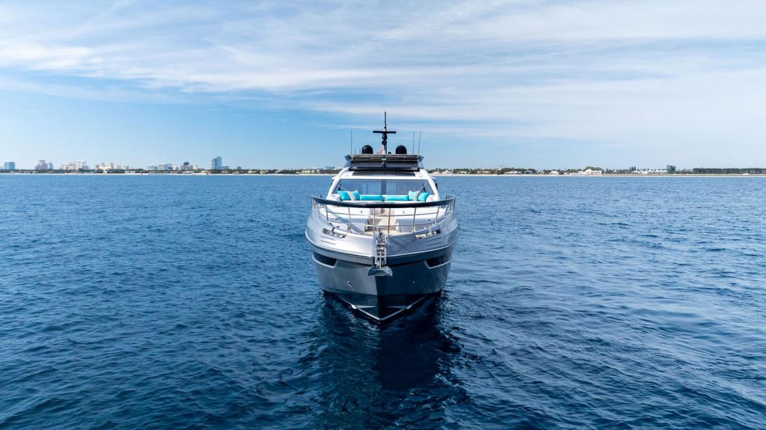 yacht Ocean's Se7en