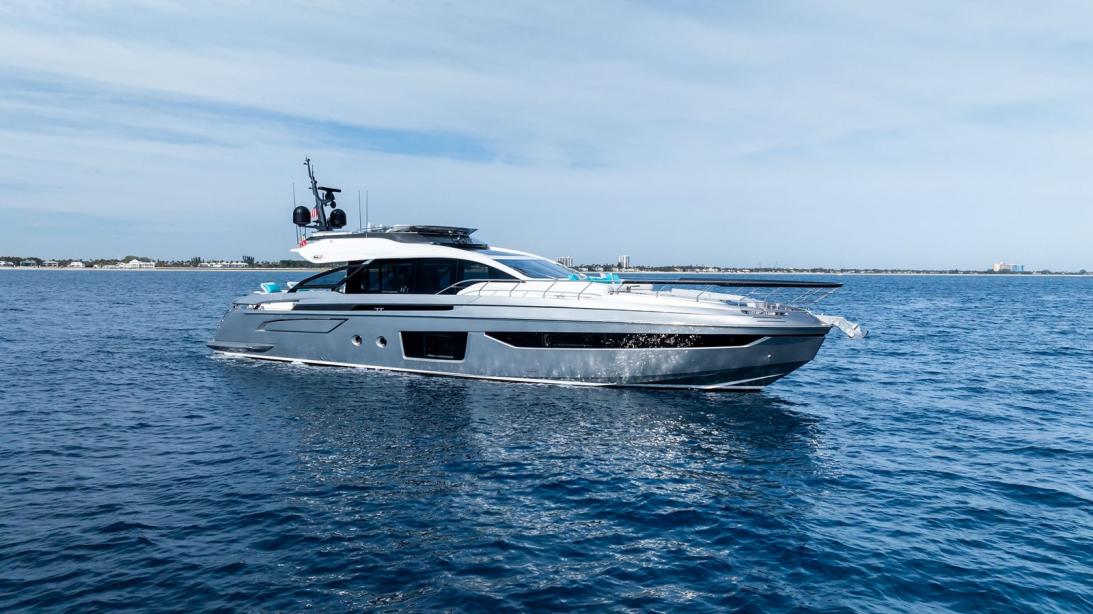 yacht Ocean's Se7en