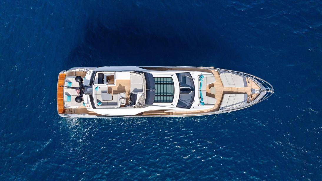 yacht Ocean's Se7en