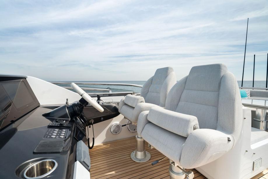 yacht Ocean's Se7en