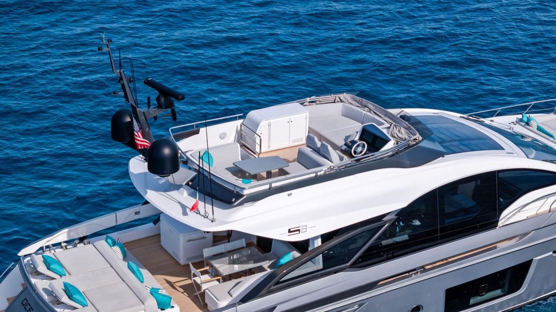 yacht Ocean's Se7en