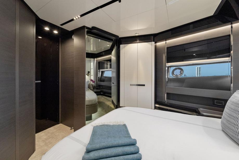 yacht Ocean's Se7en