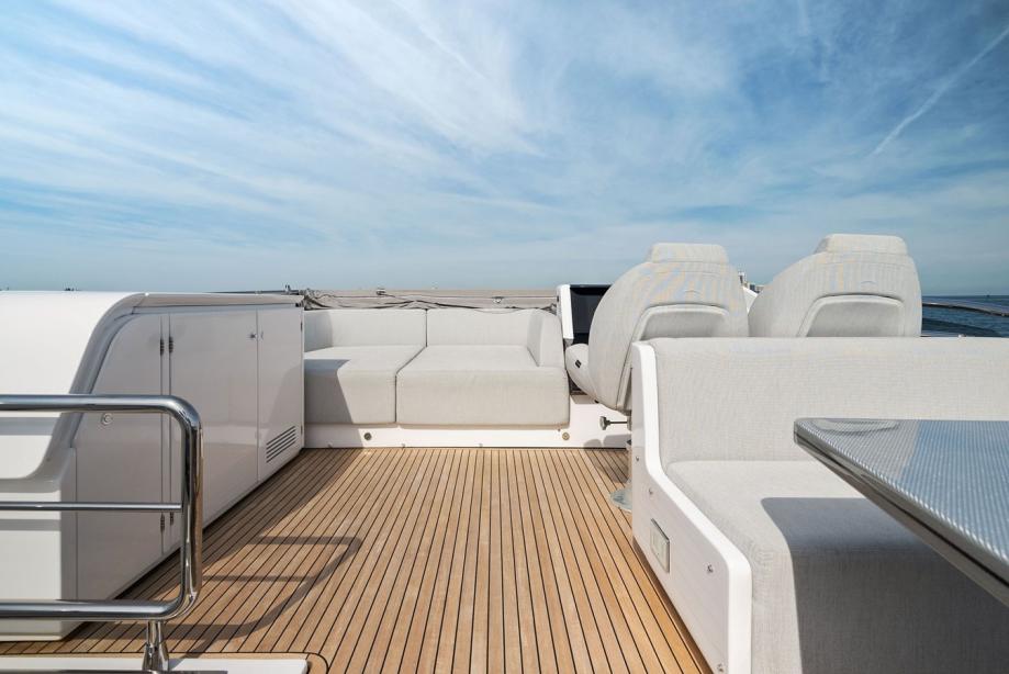 yacht Ocean's Se7en