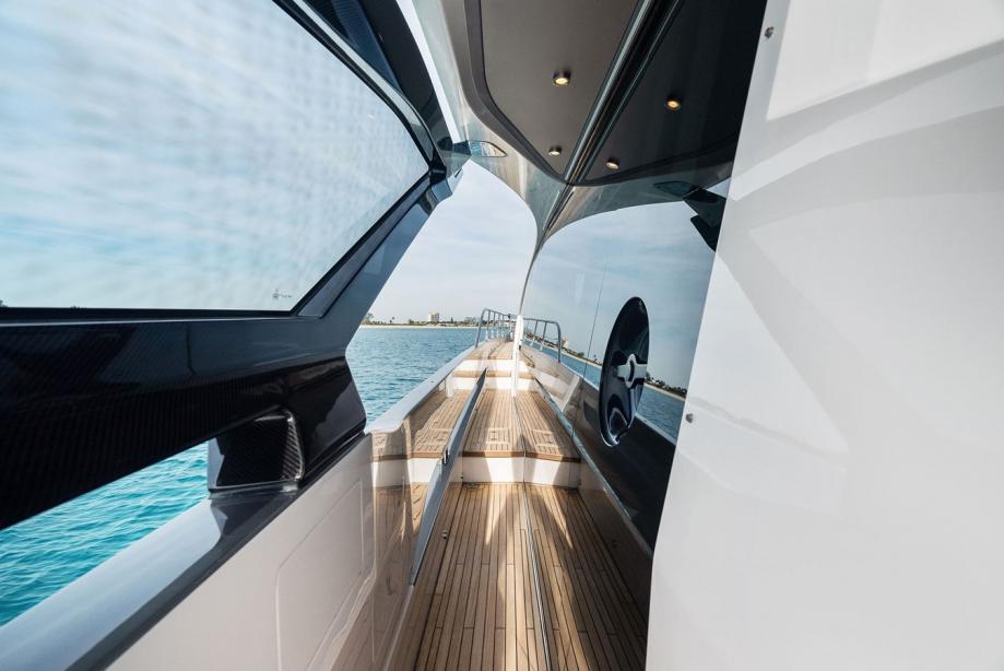 yacht Ocean's Se7en