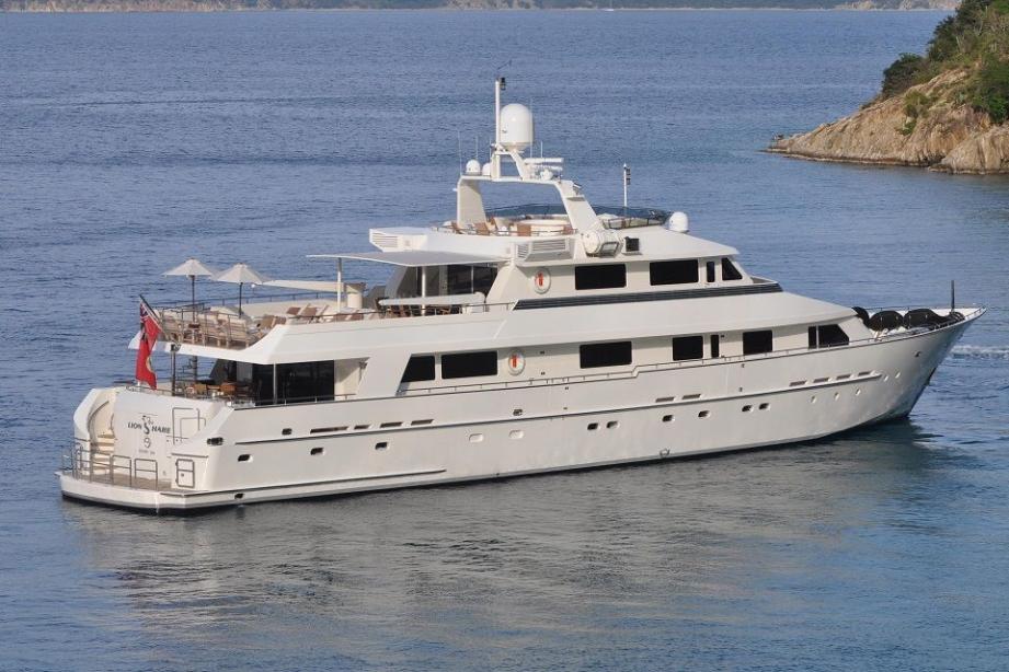 yacht Lionshare