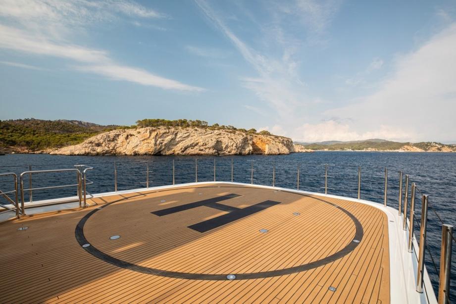 yacht Promise.