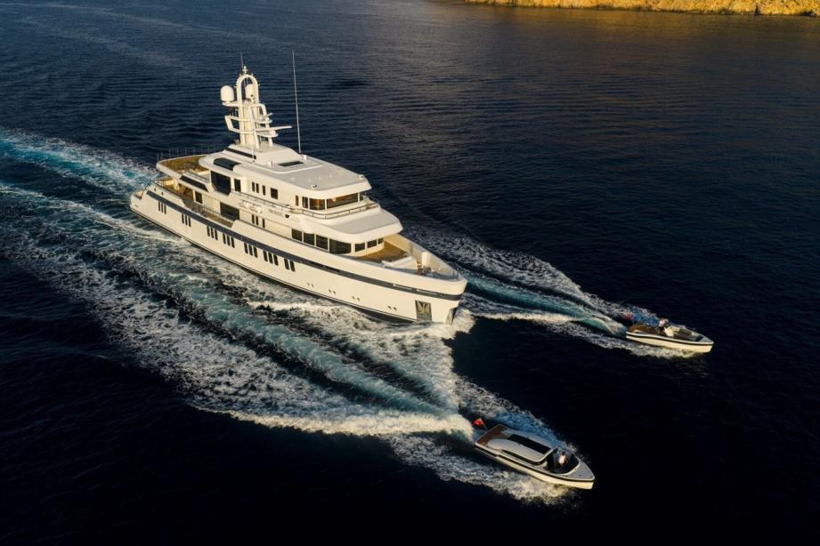 yacht Promise.