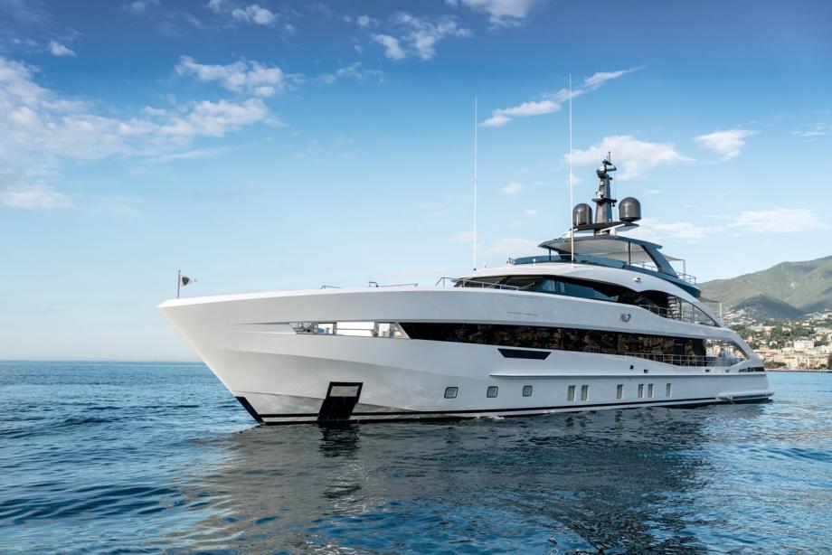 yacht Alp