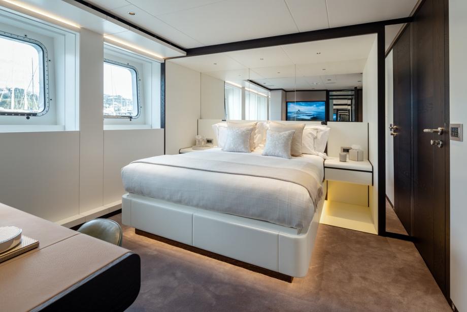 yacht Alp