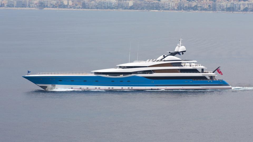 yacht Madame Gu