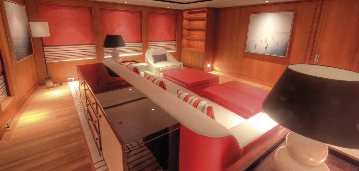 yacht Cynthia